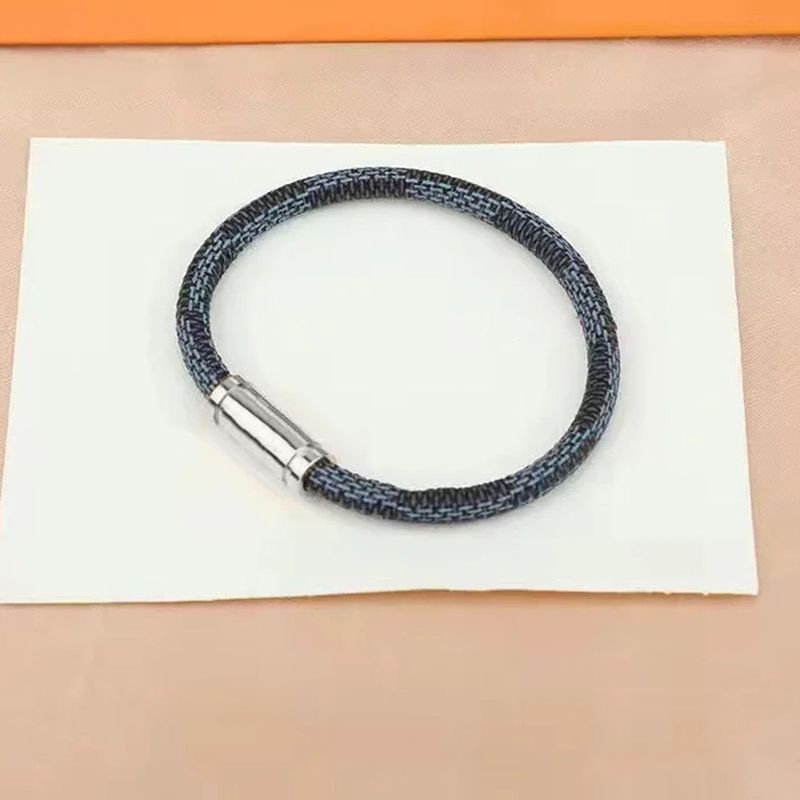 Classic bracelet designer leather bracelet charm bracelet plaid printing unisex classic style plated silver jewelry bracelet man bangle trendy zh181 Y4