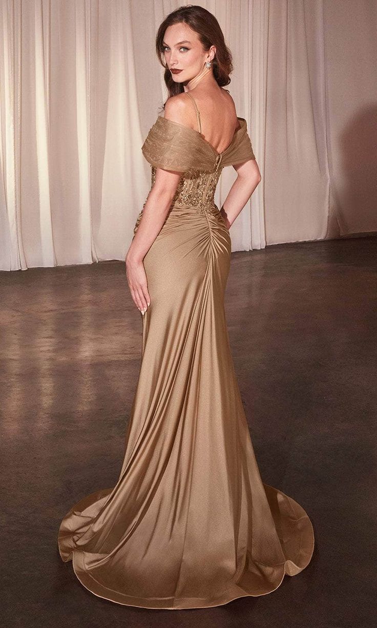 Elegant Mermaid Satin Prom Dresses Lace Appliques Brown Off The Shoulder Pleats Long Formal Evening Gowns Sweep Train