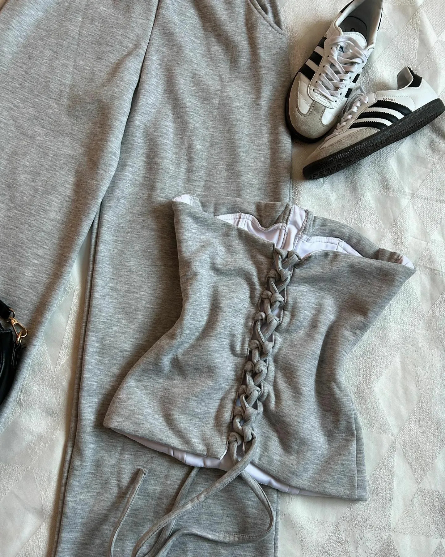 Y2K Light Gray Pants Suit Womens Harajuku Sexy Slim Tube Tops Goth High Waisted Sweatpants Girl Autumn Winter Two Piece Sets 241204