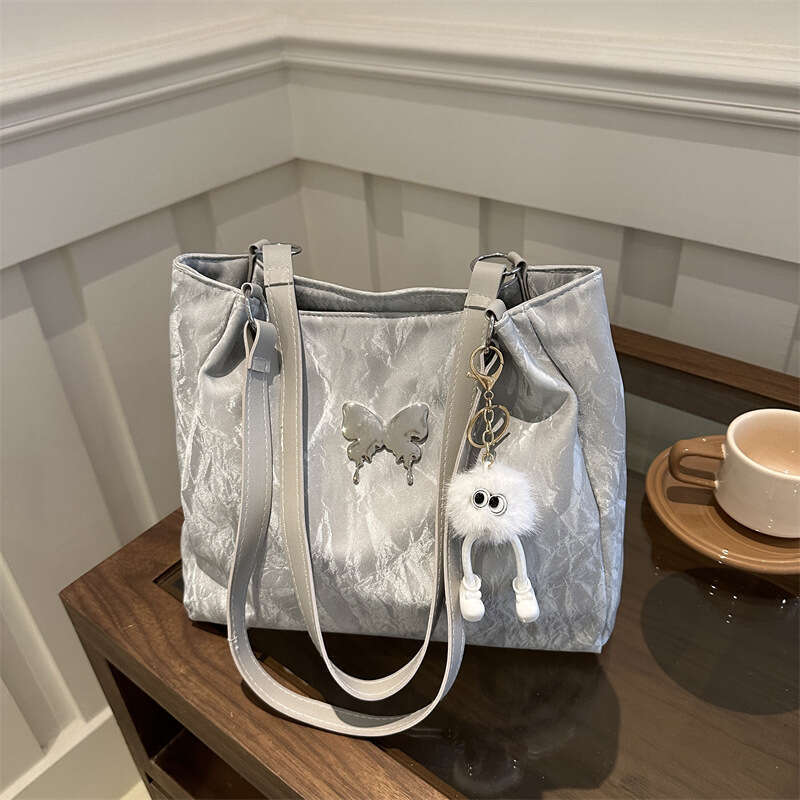 New Women's Soft Leather Large Capacity Tote With A Niche Feel, College Students' Shoulder Bag For Class, Fashionable Quality, Classic B3