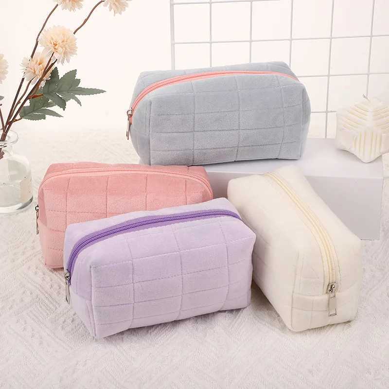 1pc Pink Blue Pillow Design Cosmetic Bag for Women Girl Makeup Brush Storage Pouch Large-capacity Student Storage Pencil CaseXJ241206