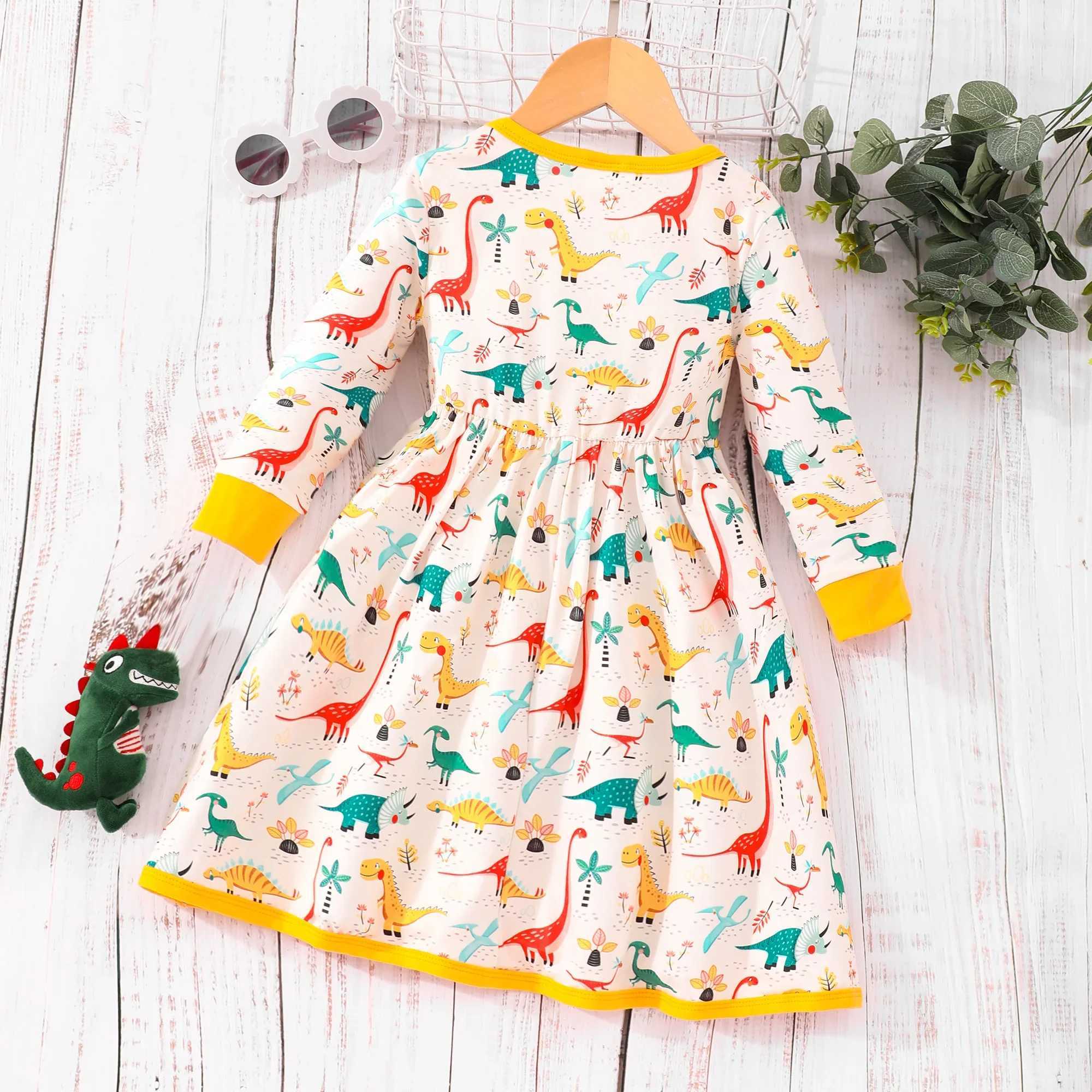 2024 Summer Kids Girls Dress Floral Long Sleeve Dinosaur Princess Dresses Autumn Birthday Par Gown Dress Clothes 2-8 YearsXJ241206
