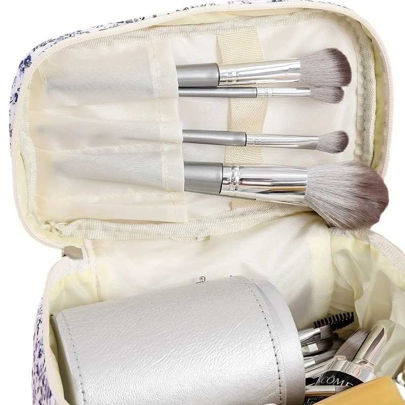 Large-Capacity Makeup Bag Floral Print Cosmetic Bag For Girl Portable Womens Cosmetic Bag Travel Bag Bathroom W Bag For EaXJ241206