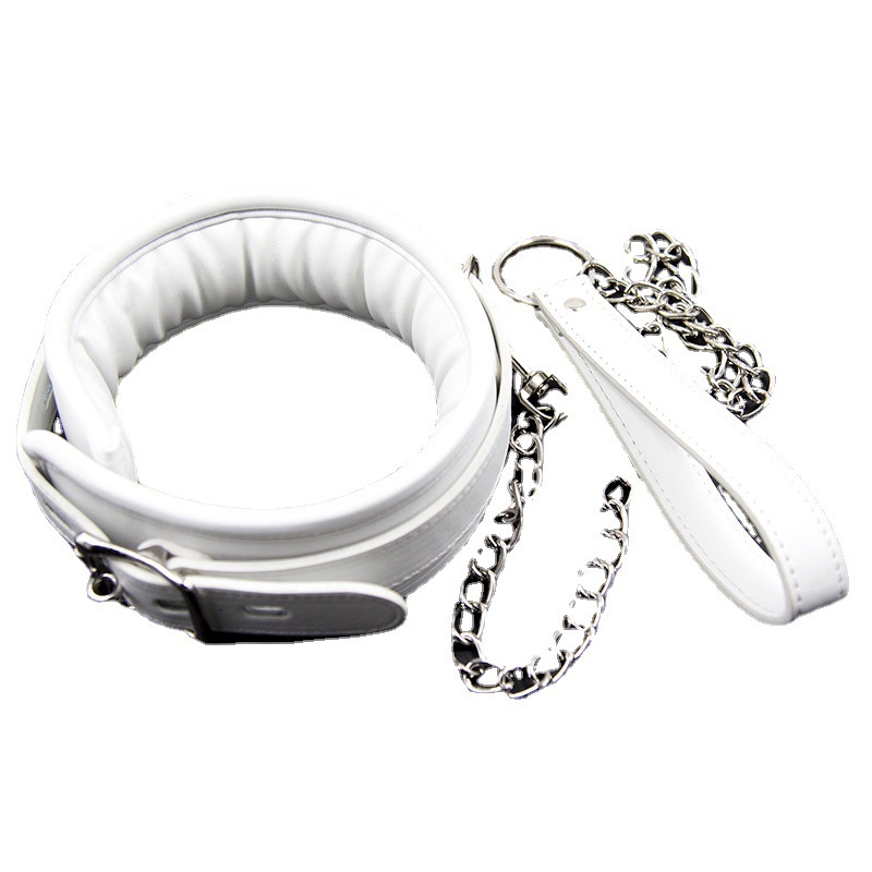 SM adult sex toys with white leather, PU edging, sponge neck cover, chain traction, adult pet products, toys