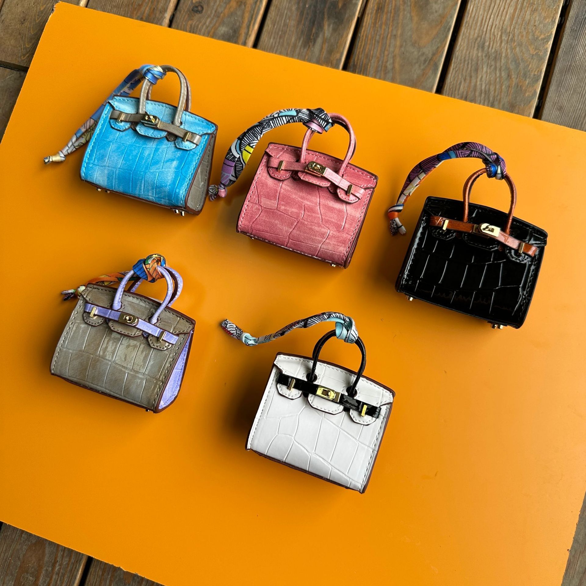 New crocodile leather handmade mini designer handbag decoration bag pendant headphone box fashionable key charm DIY accessories bag