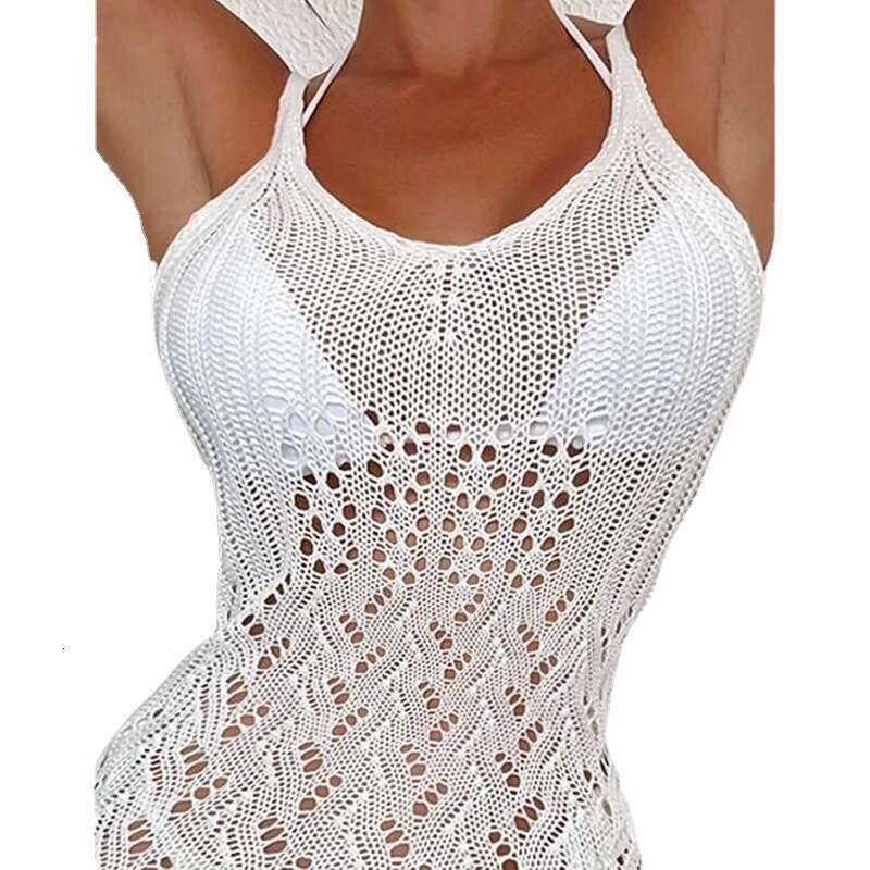 European American women's short suspender sexy hot and spicy hollow U-shaped collar dress knitted beach skirt 2024 temperament versatile new tren