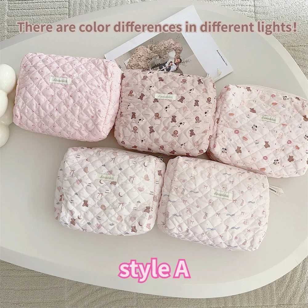 Cute Pink Womens Cosmetic Bag Make Up Case Quilted Cott Travel Storage Bags Portable W Bag Cluh Purse Handbags Mommy BagXJ241206
