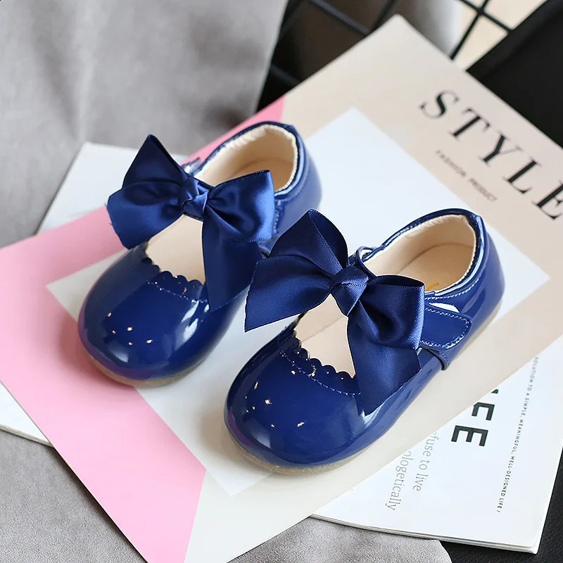 Toddlers Girls Shoes Childrens Flats PU Patent Leather Kids Dress Shoes Soft Cute Princess Sweet With Butterfly-knot Bowtie 241206