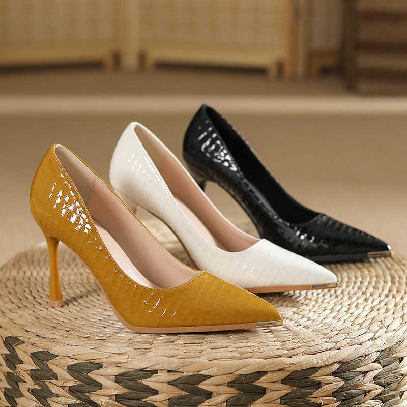 Stone patterned patent leather fine heel pointed high heels anti kick iron toe solid color widened