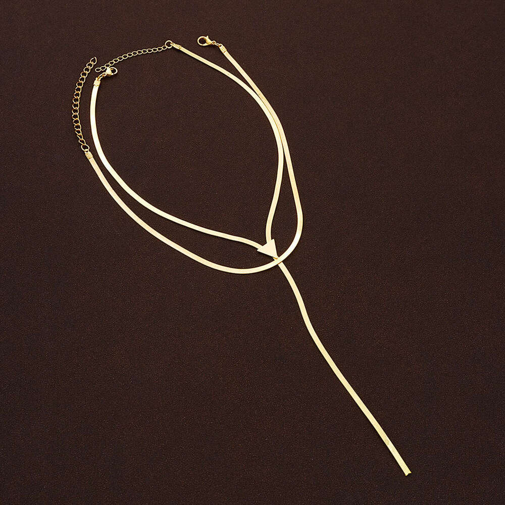 Hot selg creative snake bone chain tassel double-layer necklace, fashionable niche design sense, trendy accessories for women