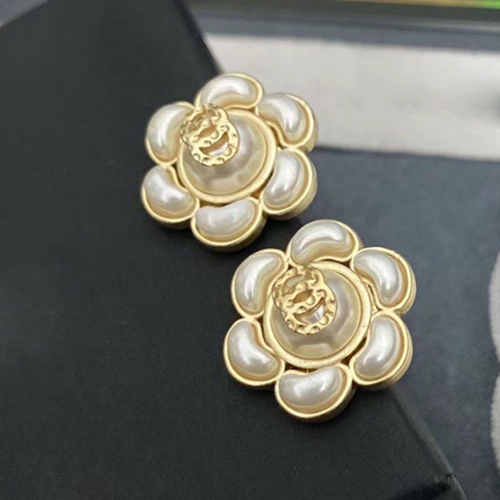 Will Not Fade Yellow Heart Ear Stud Long Style Earrings Pearl Gold Plated Brass Copper Stamp Letter Earring Fashion Womens Wedding Party Classic Jewelry Accessories