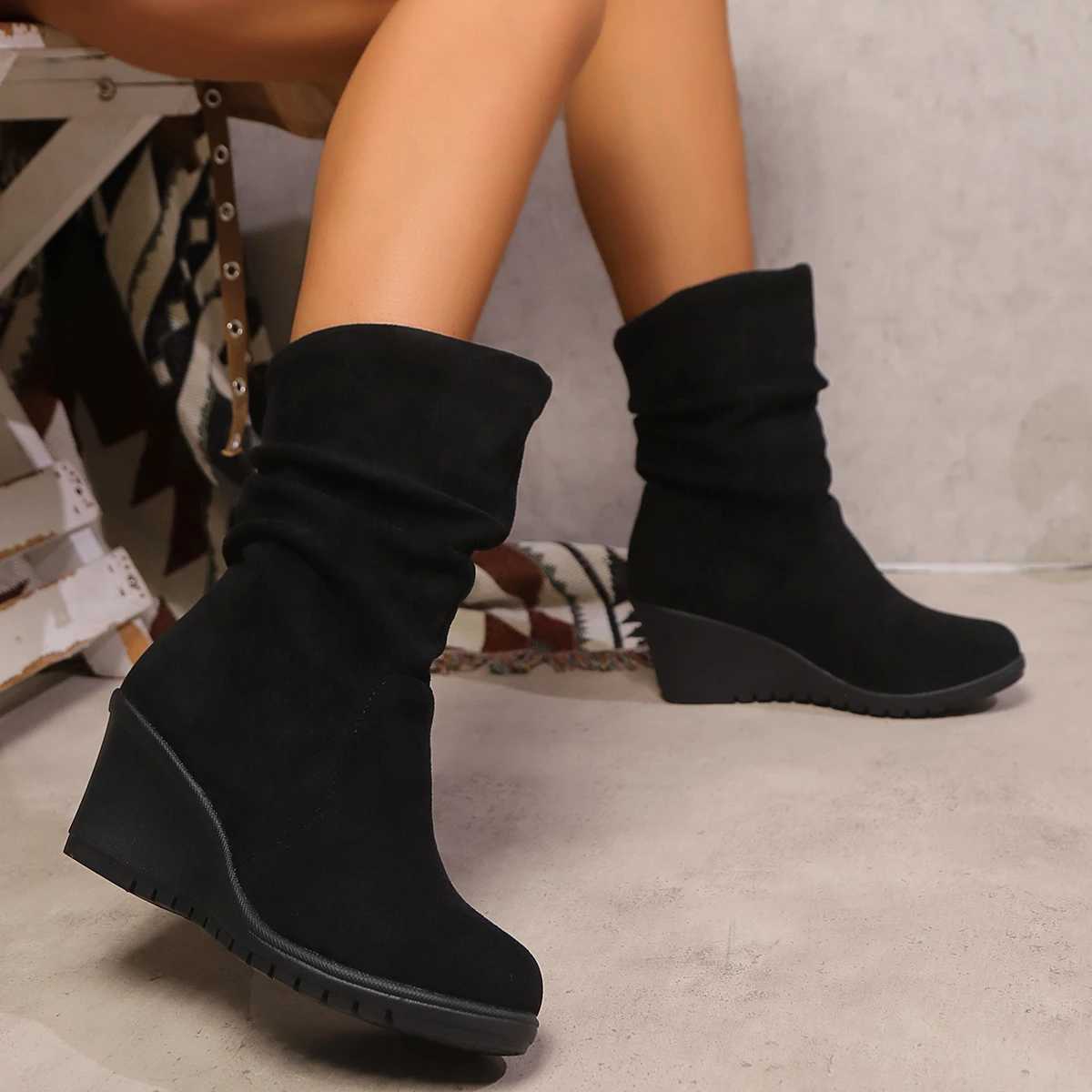 High Quality Wen Wedges Boots New Winter Fi Casual Shoes Suitable for Wen Elegant High H Round Head Platform Solid Color Boots Wen T241206