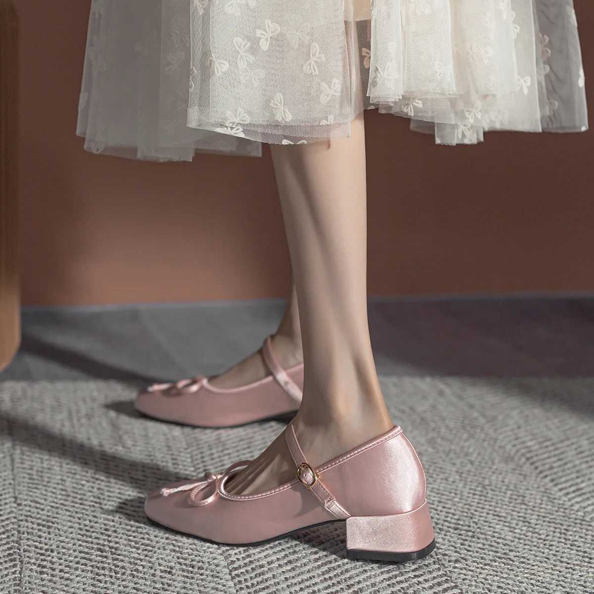 Med High H Bow Ballet Performer Wan Silk Buckle Pump Dance Ball Shoes Bridal Wedding Mary Janes Traf Taces Y241205