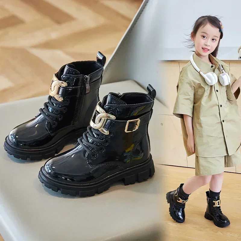 New Children Casual Shoes Kids Fashion Girls Ankle Boots Chains Glossy Non-slip Versatile Simple Side Zipper Catwalk Shoes PUXJ241206