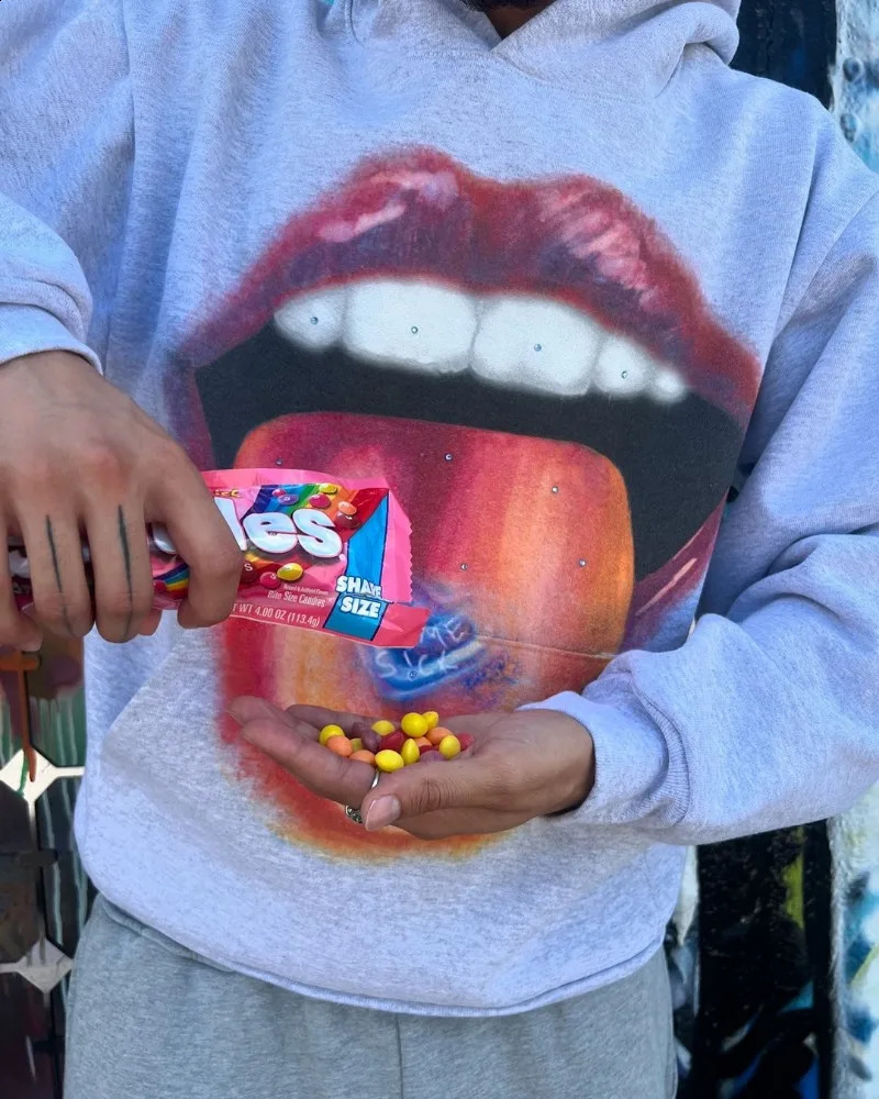 American Street Hip Hop Printed Graphic Hoodie Y2K Mens and Womens Retro Clothing Loose Harajuku Fashion Casual 241206