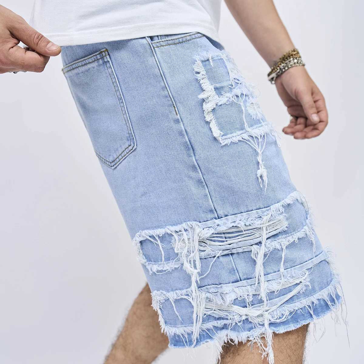 2024 Summer Mens High Street Ripped Patch Denim Shorts Stylish Solid Casual Male Straight Jeans ShortsXJ241206