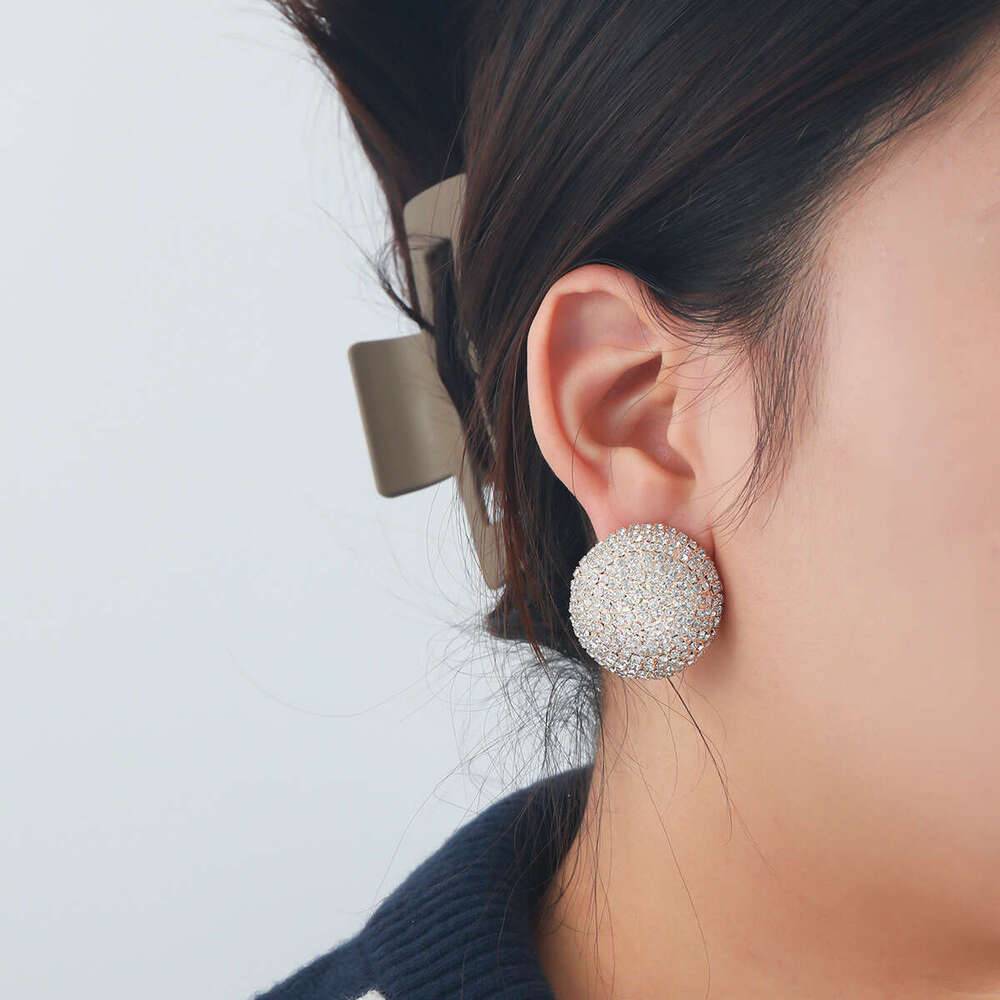 Trade Fashion Round for Women's Personality, Light Water Dia Geometric Earrings, High Grade, Simple and Versatile Earrings