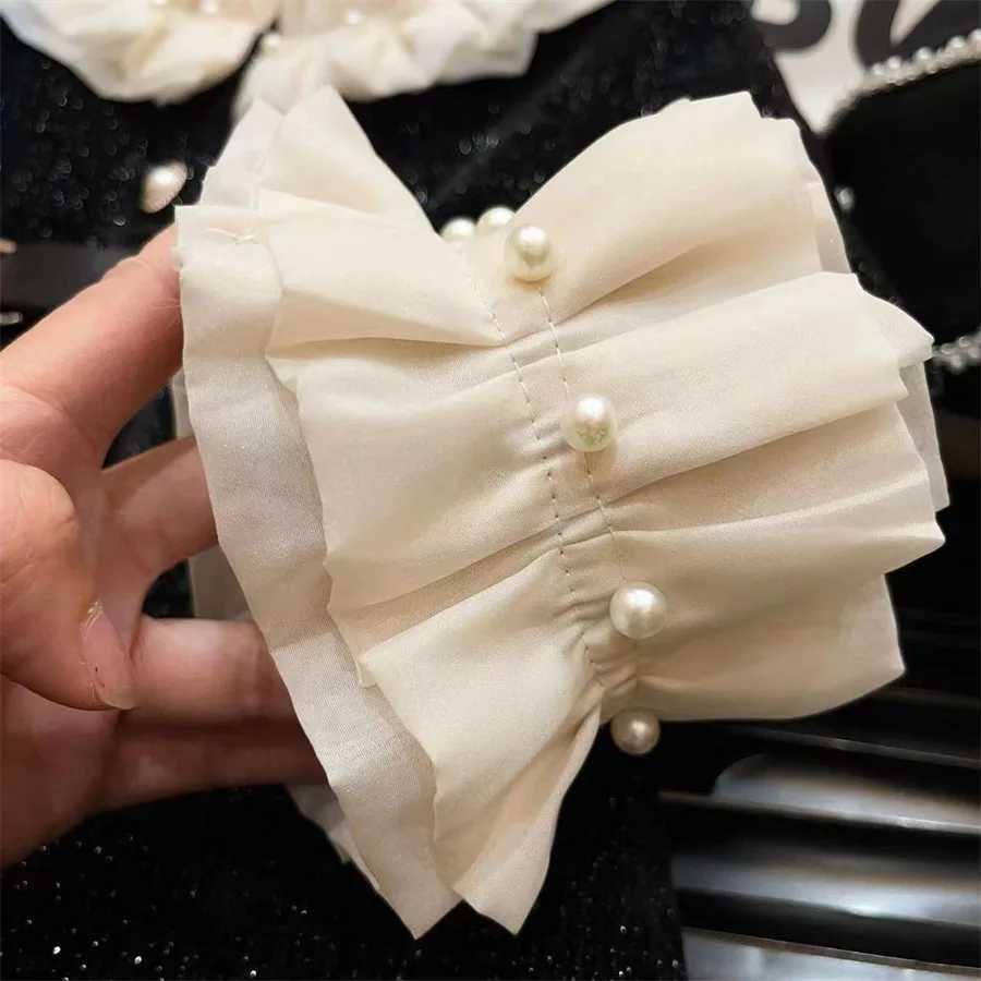 Girls Casual Dresses New Girl Autumn Winter Long Sleeved Baby Princess Belt Childrens Clothing Button 2024 Fashion SimpleXJ241206