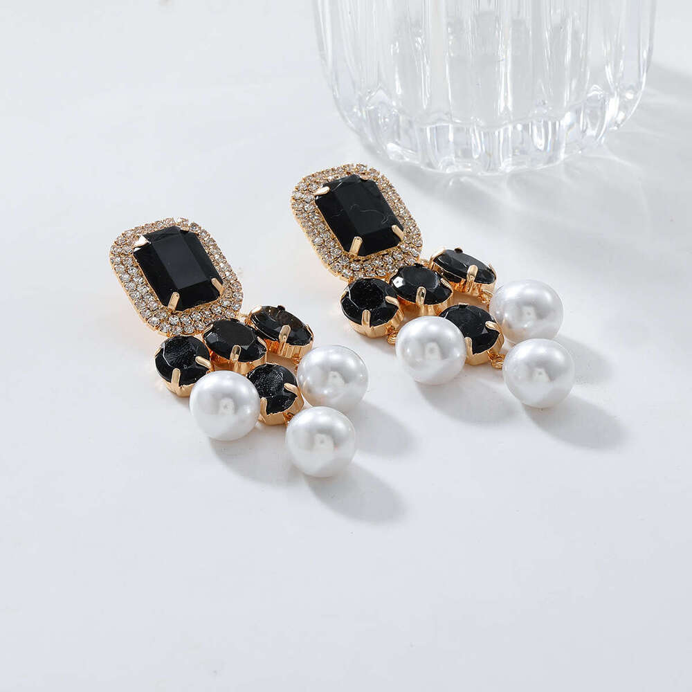Advanced women's new inlaid pearl earrings, fashionable trendy and earrings