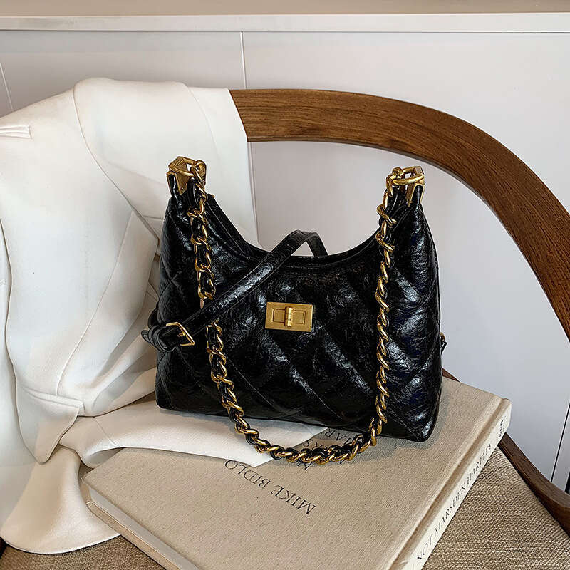 Advanced fashionable armpit 2025 new simple and casual versatile handbag, stylish single shoulder crossbody women's bag