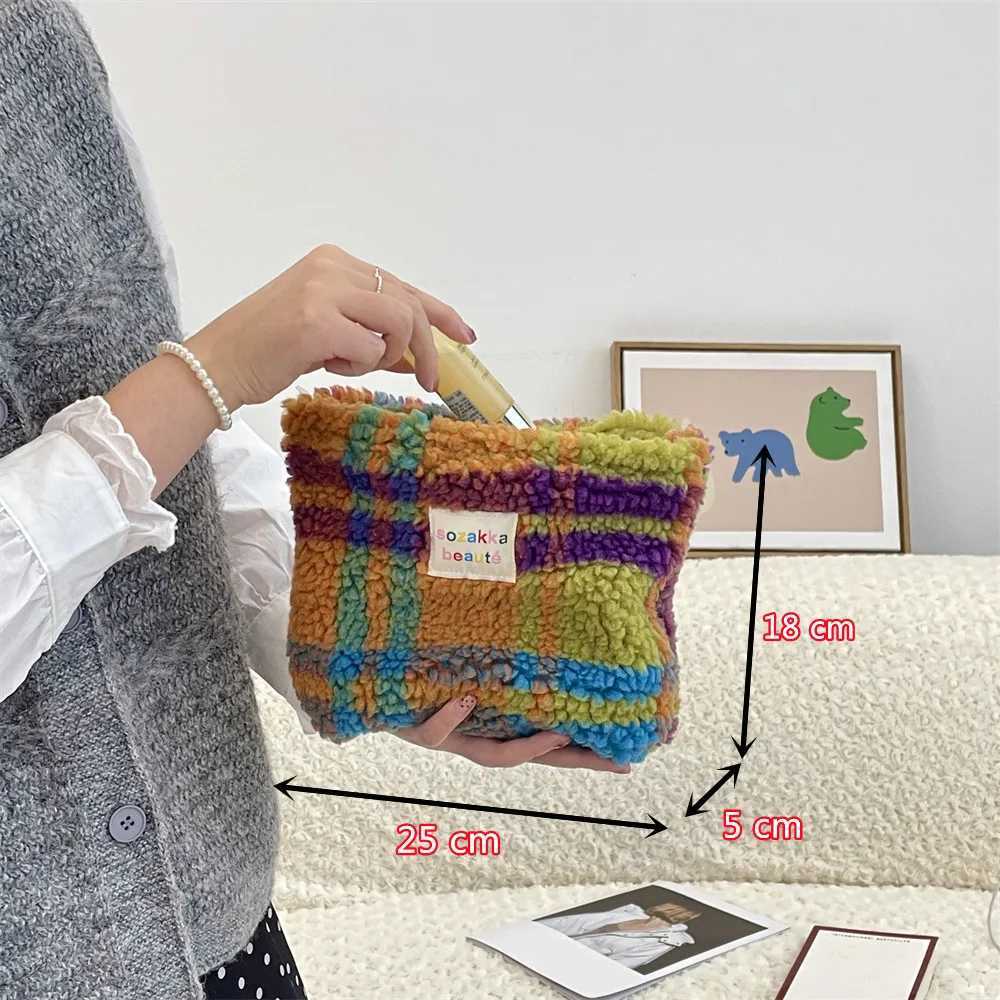 Winter Plush Cute Travel Cosmetic Lipstick Brush Storage Bag Toiletry Kit Women Gift Makeup Handbags Organizer Pouch Cluh BagsXJ241206