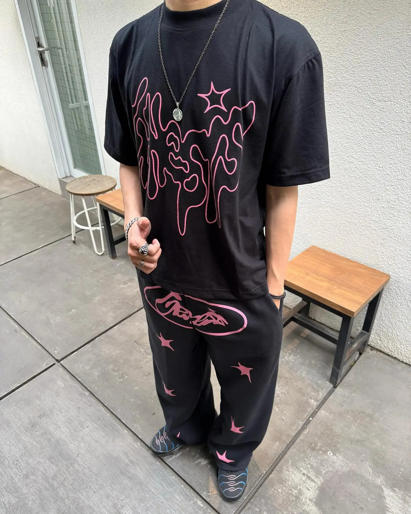 Casual Pink Stars Graphic T shirts Two Piece Sweatpant Y2K Clothes Men Streetwear Oversized Lounge Pants Set Clothing 241205
