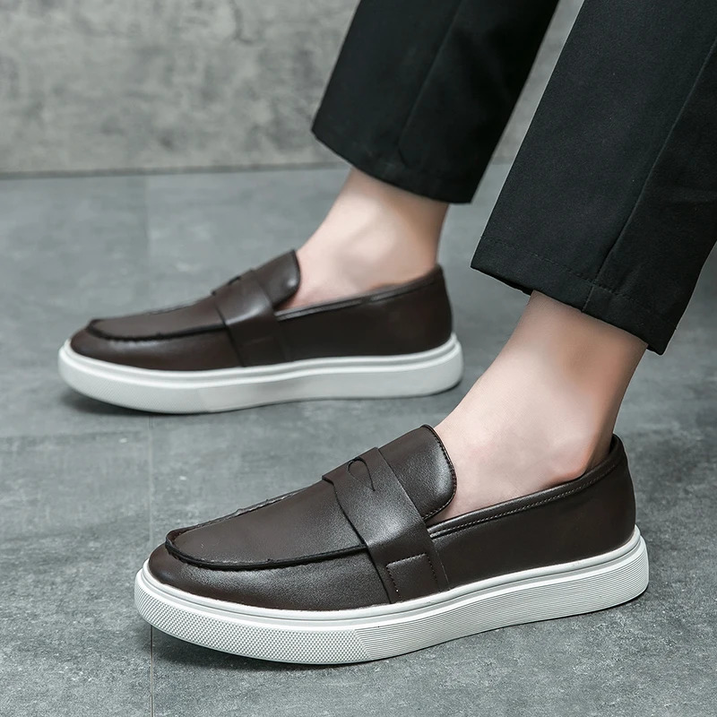 Men Leather Loafers Shoes Summer Shoes Mens Fashion Footwear Flat Comfy Leather Driving Shoes Men Casual Soft Sole Sneakers 241206
