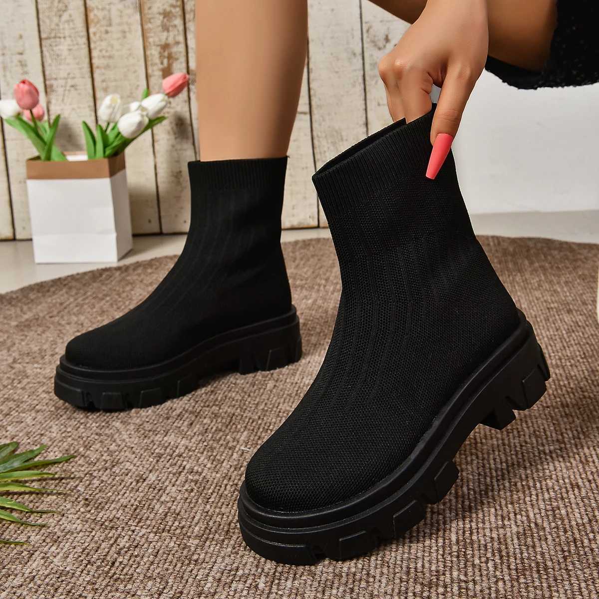 High Quality Autumn/Winter Warm Leisure Platform Designer Lg Boots Warm Foldable Knee Fi Black Ankle Boots T241206