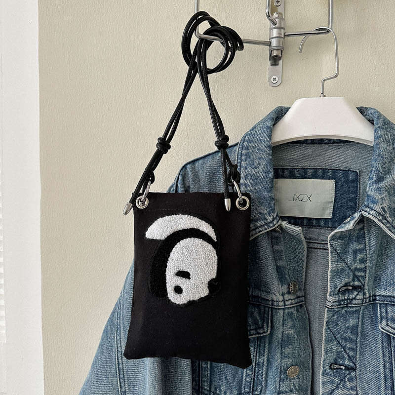 Nylon Canvas Women's New Trendy Cartoon Phone Korean Version Crossbody Bag, Panda Coin Purse, Fashionable Quality, Classic B4