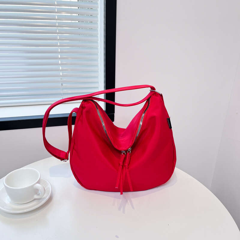 Summer New Bag For Women, Large Capacity Casual Versatile Canvas High-End Sensory Communication, Crossbody Tote Bag, Fashionable Quality, Classic B4