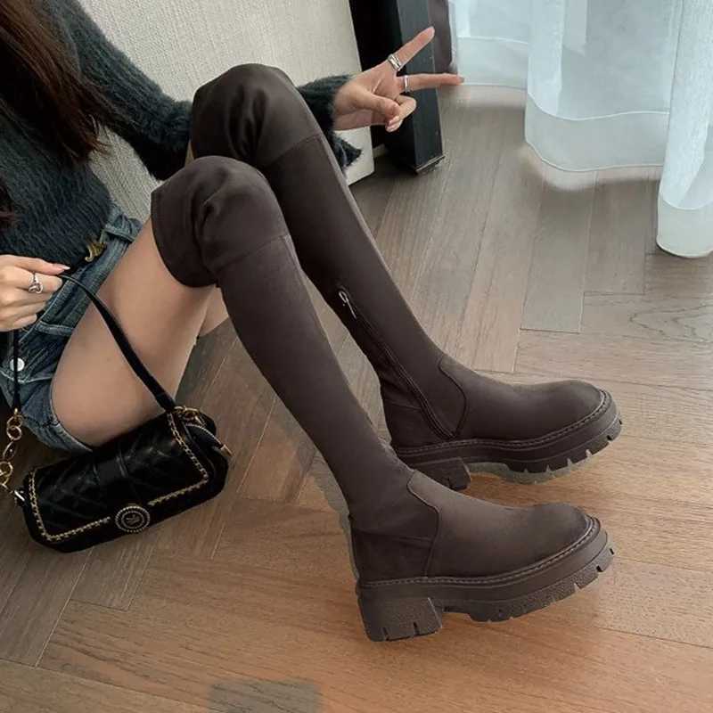 High Quality Thick boots on the knee bullet boots Fem new autumn winter thick boots suede tight boots with high Lg Botas strap T241206