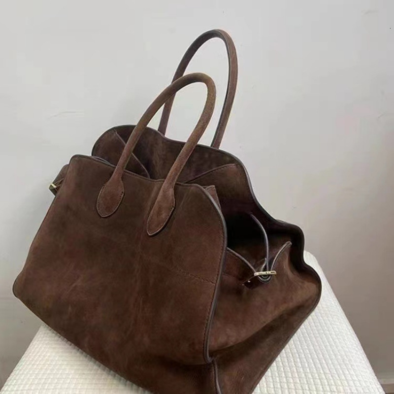 Tote Bag Women's 2025 New Autumn And Winter High-End Niche Design Large-Capacity Retro Commuter Handbag