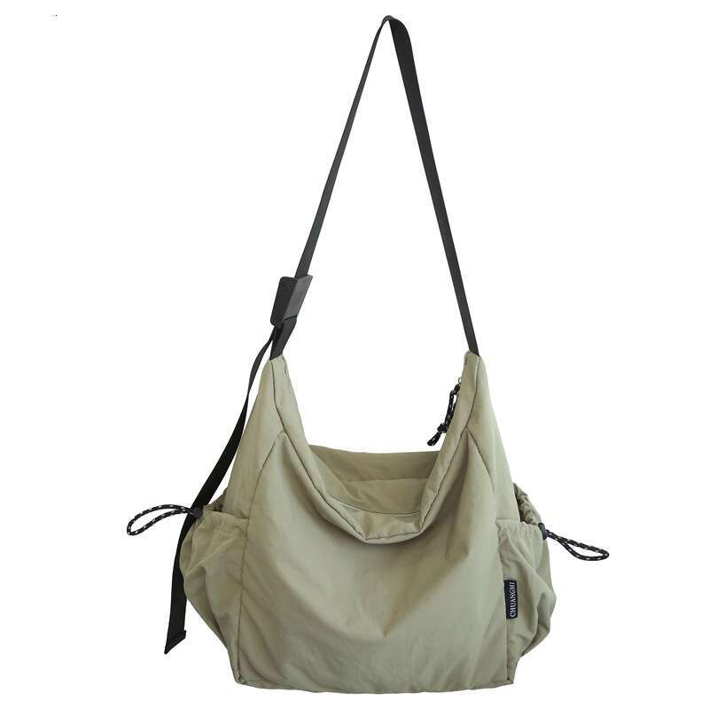 Large Capacity Retro Nylon Women's Summer High-End Sense, Single Shoulder Crossbody Fashionable And Casual Versatile Couple Cloth Bag, Men's