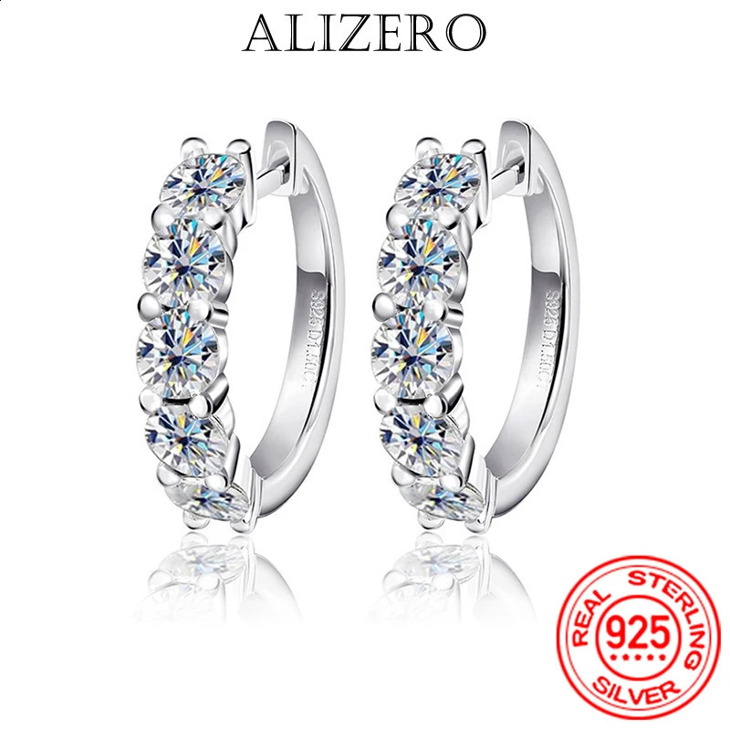 D-color silica ring earrings have passed diamond testing and are made of 925 sterling silver. They are suitable for women and shine with exquisite jew