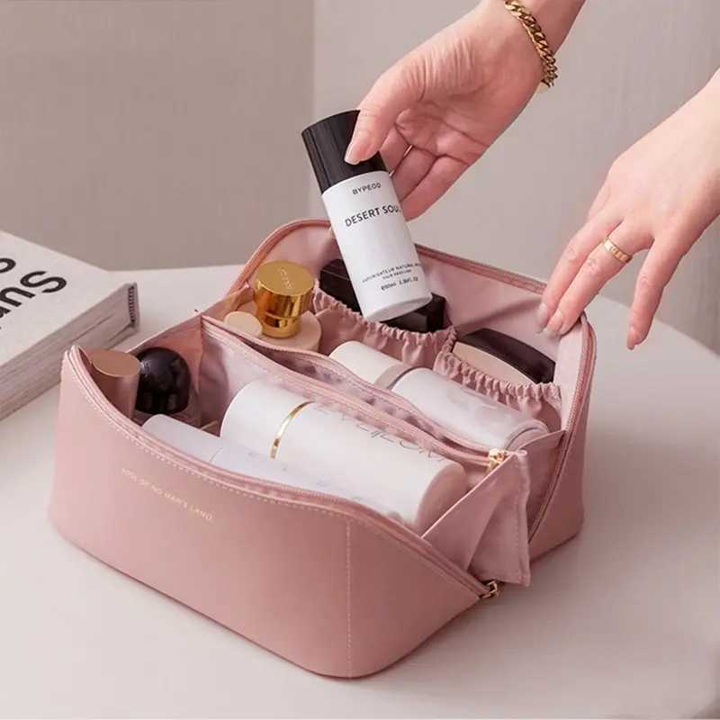 Fi Large Capacity Portable Makeup Bag Women Cosmetic Bag Toiletries Organizer Female Storage Makeup CasesXJ241206