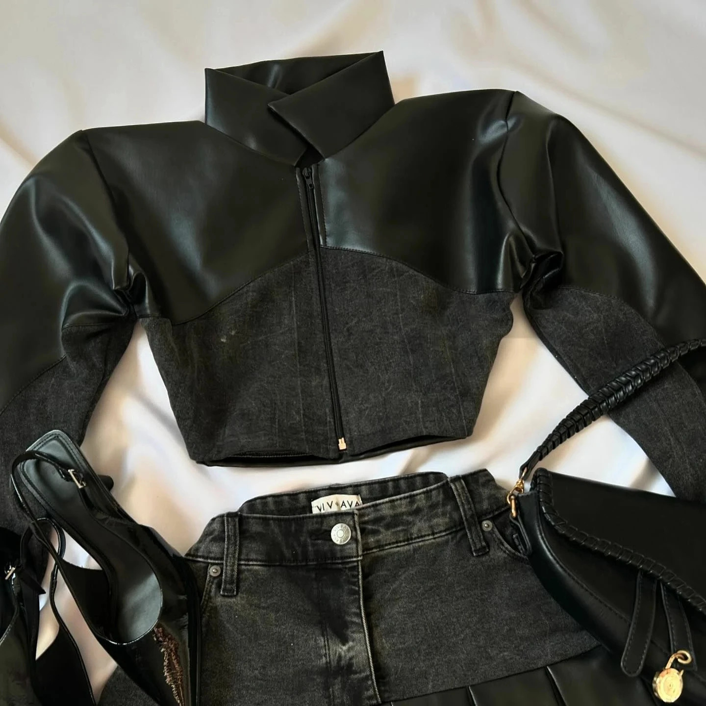 Leather splicing twopiece set for womens Y2K sweetheart sexy hiphop work zipper long sleeved cutting jacket denim 241206