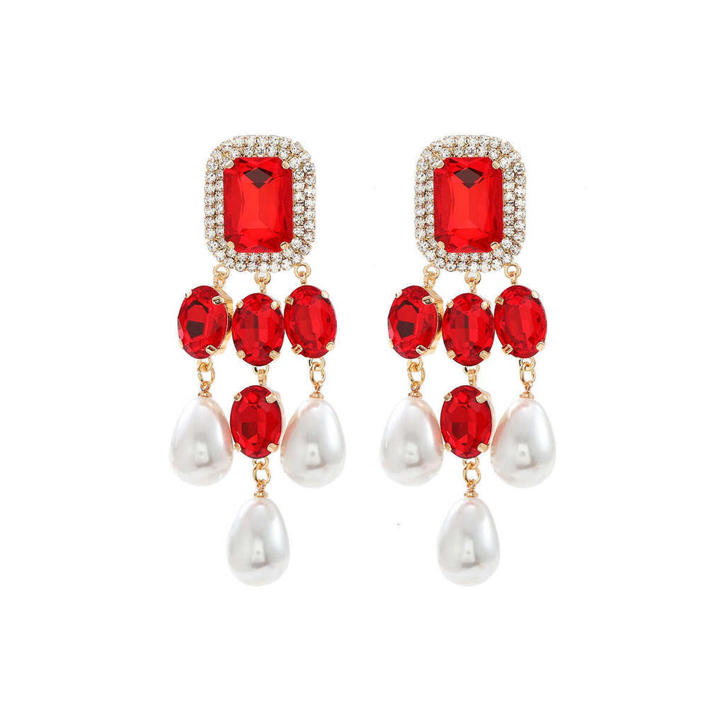 Advanced women's new inlaid pearl earrings, fashionable trendy and earrings