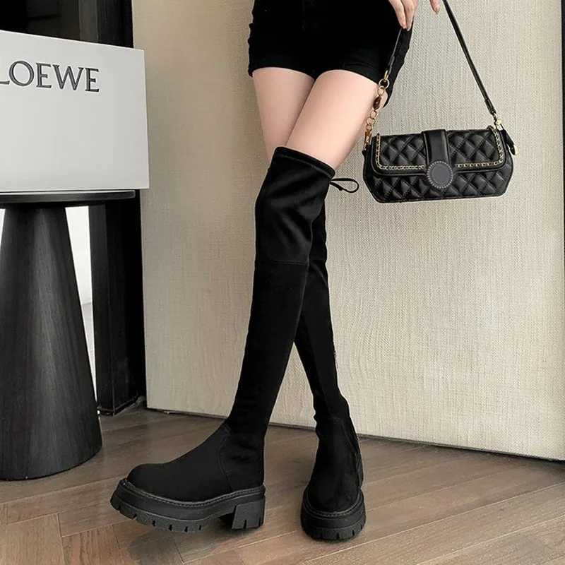 High Quality Thick boots on the knee bullet boots Fem new autumn winter thick boots suede tight boots with high Lg Botas strap T241206