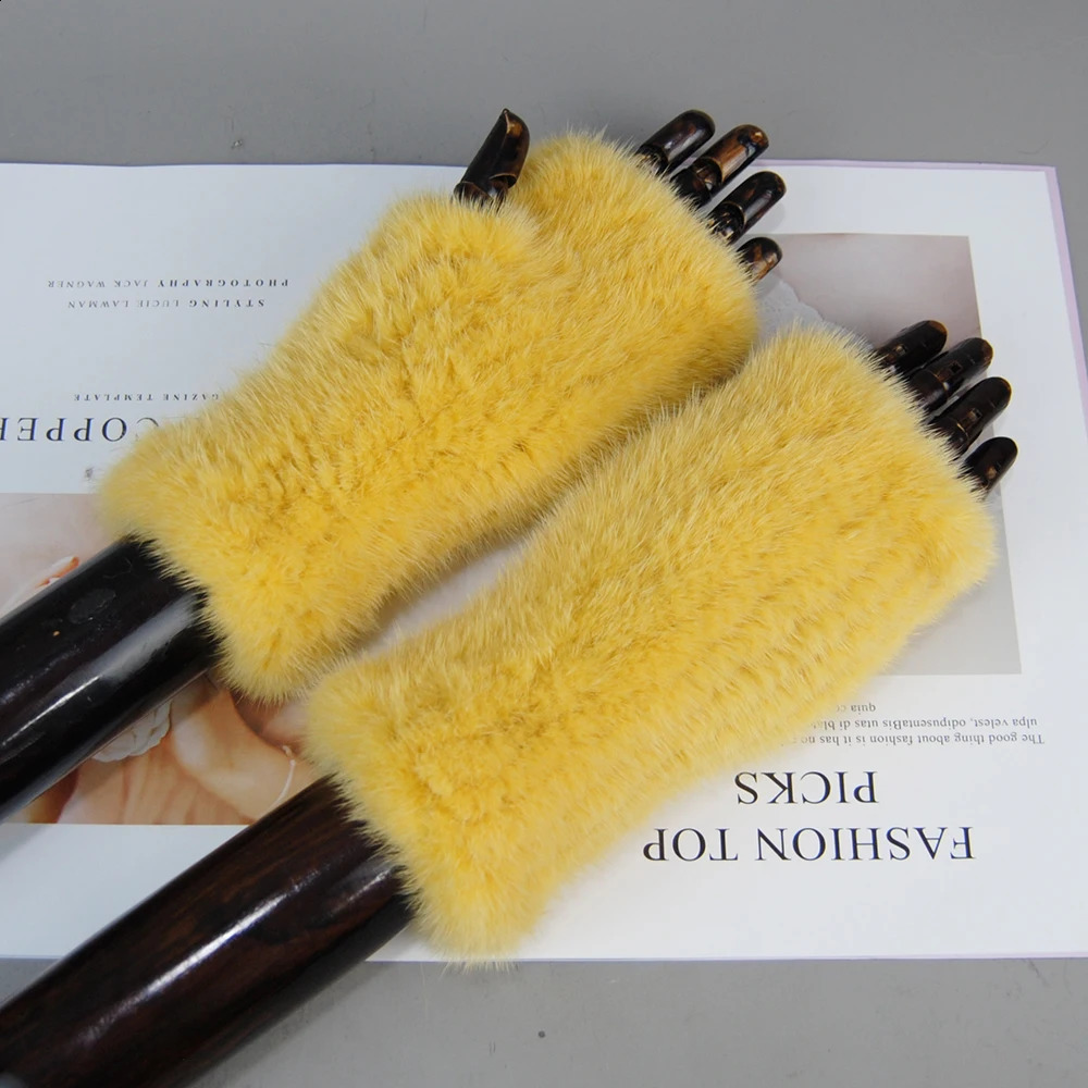 2024 High Quality Womens 100% Winter Warmth Genuine Mink Knitted Half Finger Gloves 241206