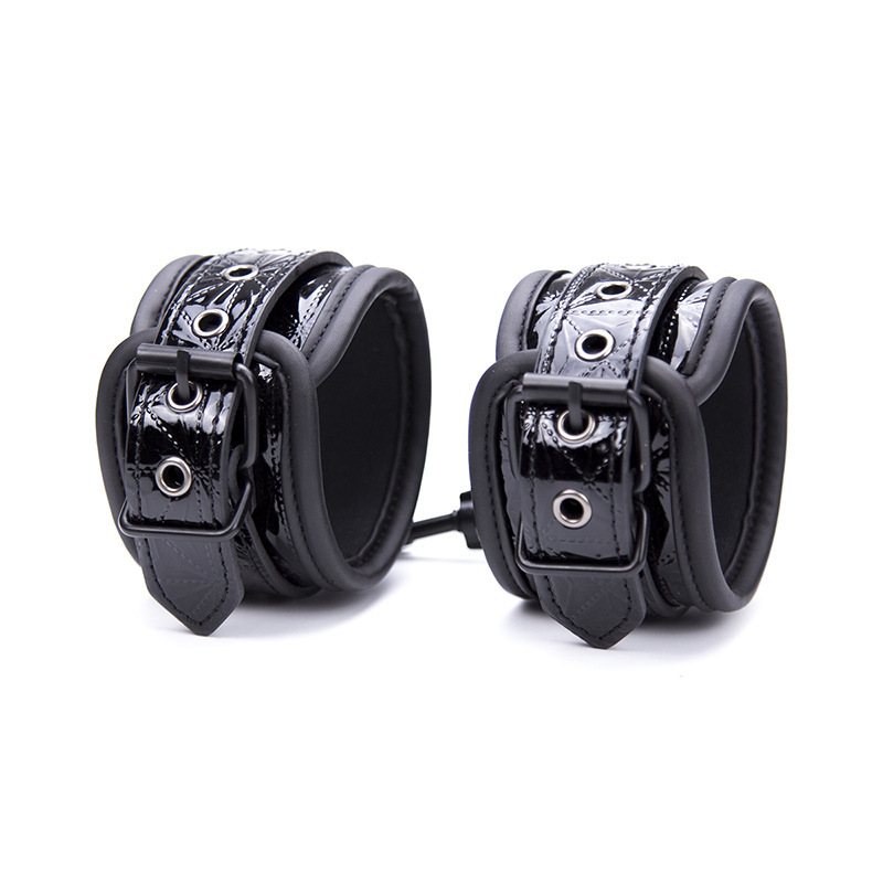 Adult binding toys with black and red 3D patterns, diamond patterns, handcuffs, ankle cuffs, restraints, hot selling sexual products manufacturers who