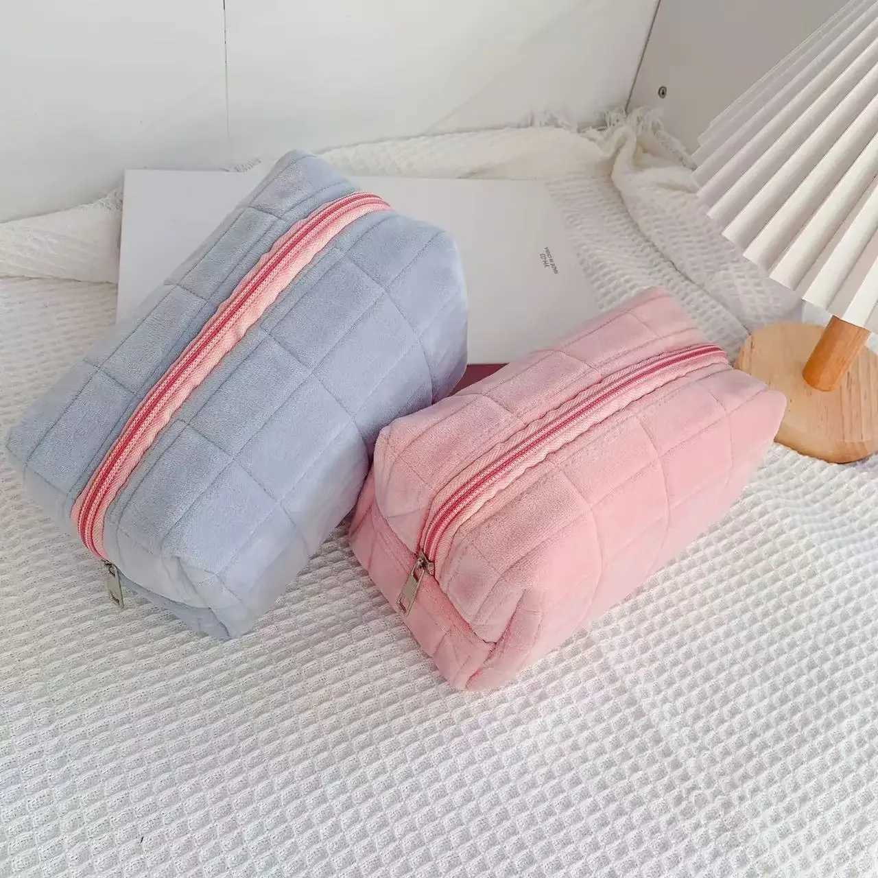 Flannel pillow bag lazy cosmetic bag ins Japanese high-value large-capacity storage statiery box toilet bagXJ241206