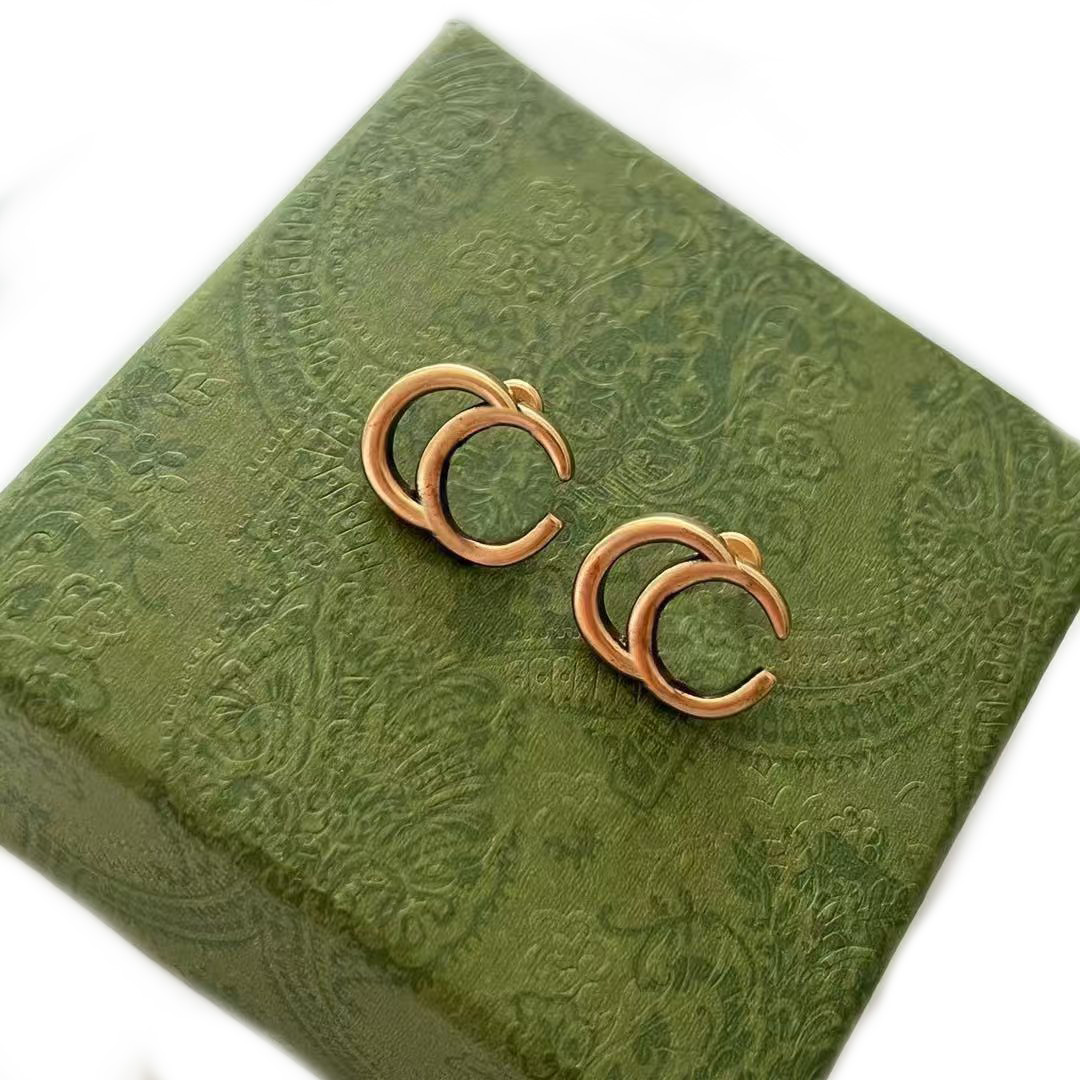 Classic 14k gold stud Earrings Women's High quality brass Luxury designer earrings for women's wedding parties Wedding anniversary gift jewelry