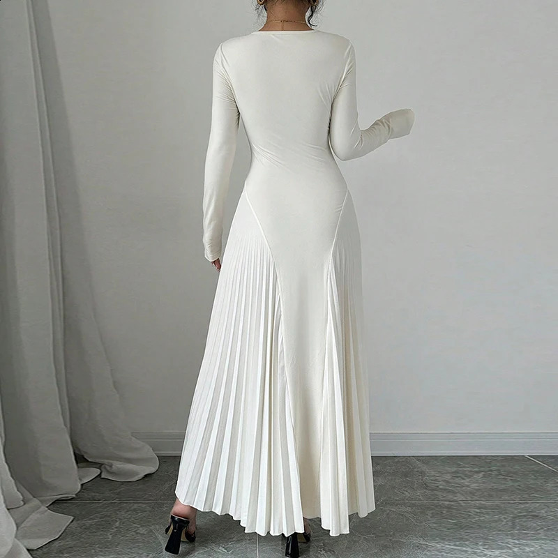 Autumn and Winter Simple Solid Color Knitted Dress Womens O-neck Long Sleeve Folded Office Dress Elegant Ultra Thin Robe Dress Vestido 241205