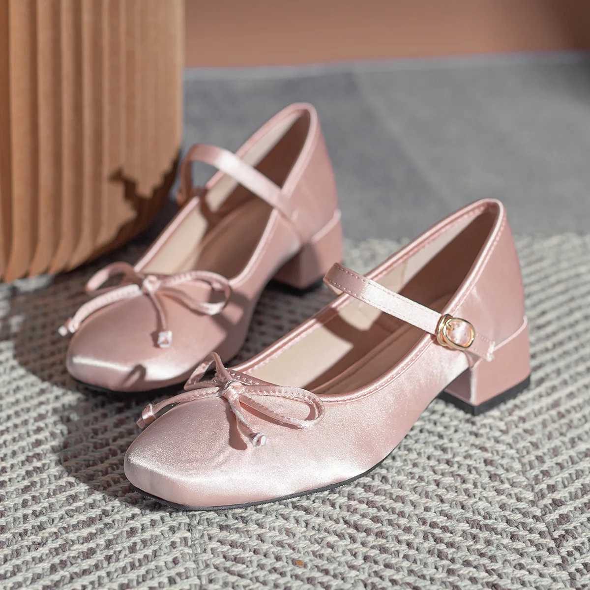 Med High H Bow Ballet Performer Wan Silk Buckle Pump Dance Ball Shoes Bridal Wedding Mary Janes Traf Taces Y241205