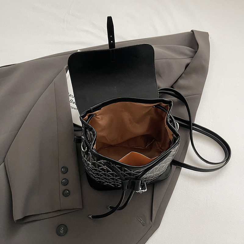 Three in one new hot selling women s designer high quality simple and fashionable trend backpack with large capacity anti gravity designer leisure sho