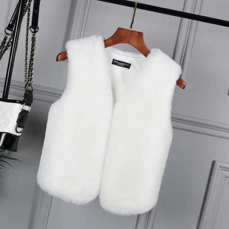 New Winter Autumn Faux Fur Women Coats Solid Color Thick Warm Sveless Korean Fashion Lady Vest Short CutXJ241206