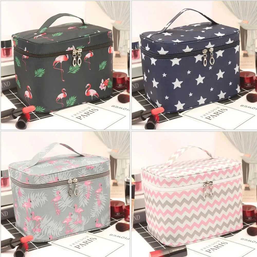 Large Capacity Portable Cosmetic Bag For Women Waterproof Makeup Bag Toiletries Organizer Storage Cases Zipper W Beauty PouchXJ241206
