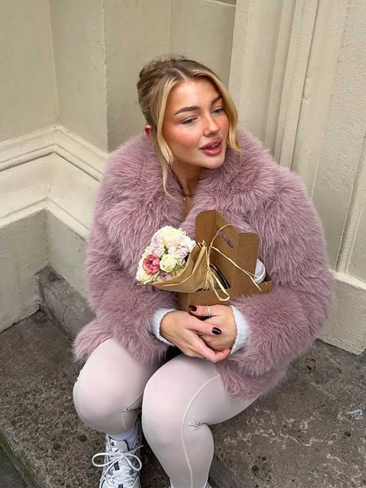 Chic Pink Lapel Furry Faux Fur Coat For Women Casual Warm Comting Long Sve Jackets Winter New Fe High Street OuterwearXJ241206