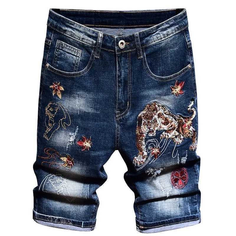 Summer 2024 New Fashion Trend Embroidered Cotton Jeans Mens Casual Loose Comfortable Straight Leg High Quality Denim ShortsXJ241206