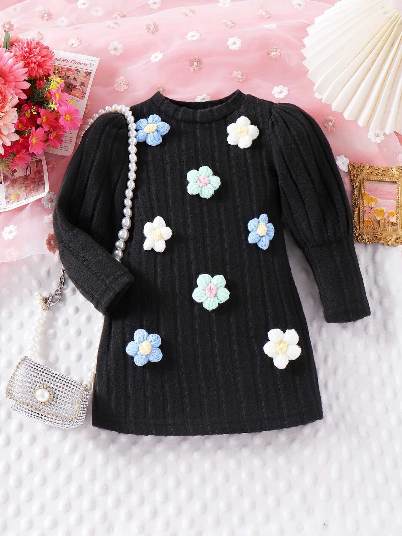 Autumn New Sle For Girls Aged 0-3 Years Old Comfortable Fashionable Foreign Sle Flower Embroidered Black DressXJ241206